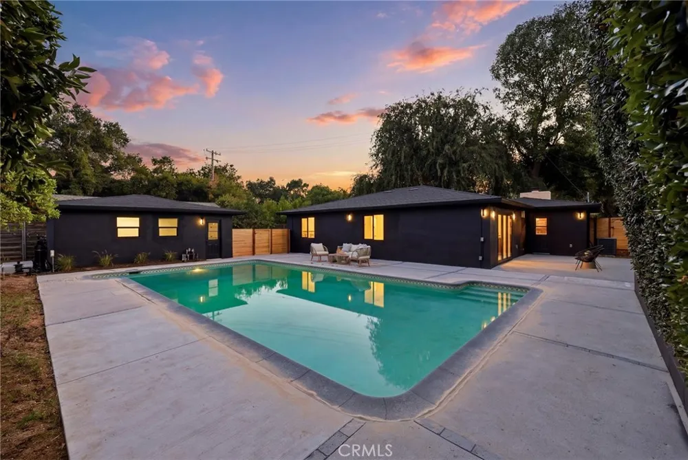 210 Lomita Ojai, CA 93023
