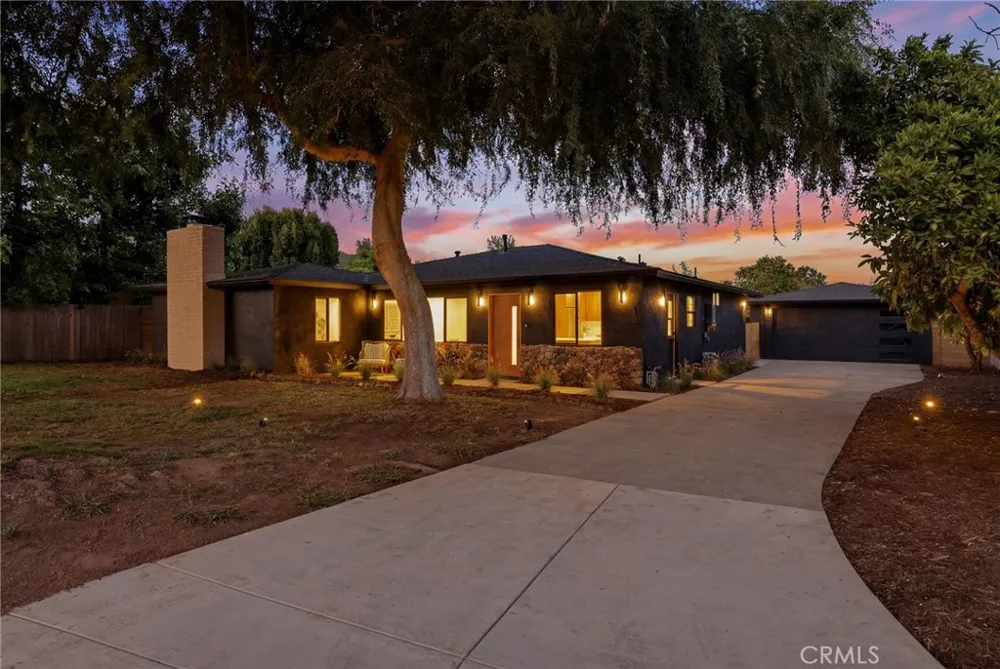 210 Lomita Ojai, CA 93023
