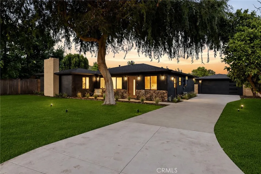210 Lomita Ojai, CA 93023