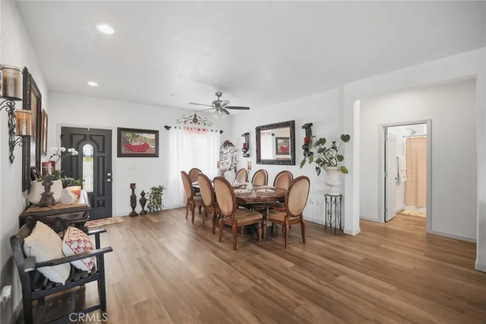 7180 Solano Road Phelan, CA 92371