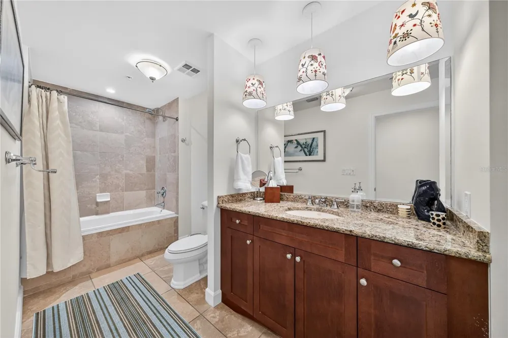 2305 EDGEWATER DRIVE #1210 Orlando, FL 32804