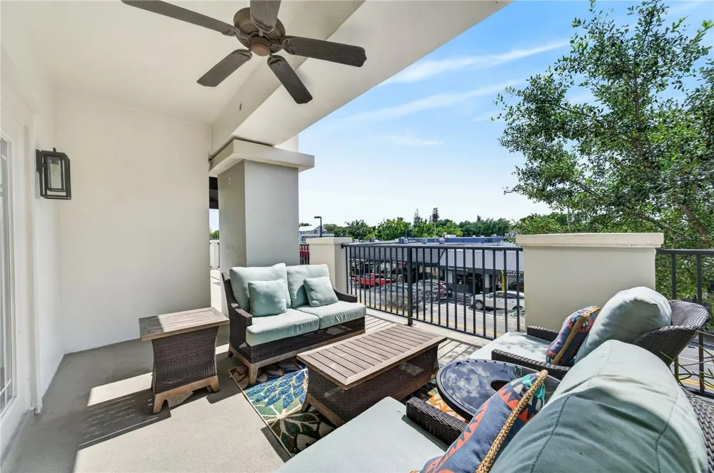 2305 EDGEWATER DRIVE #1210 Orlando, FL 32804
