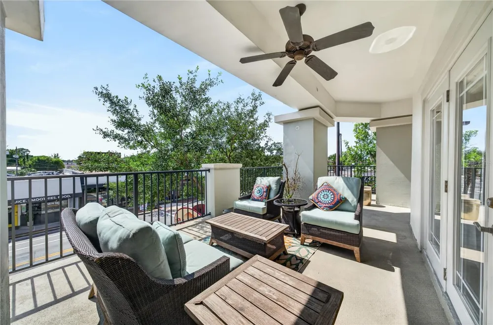 2305 EDGEWATER DRIVE #1210 Orlando, FL 32804