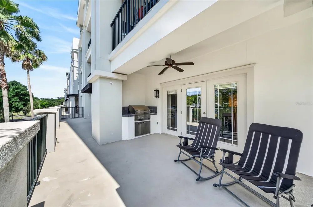 2305 EDGEWATER DRIVE #1210 Orlando, FL 32804