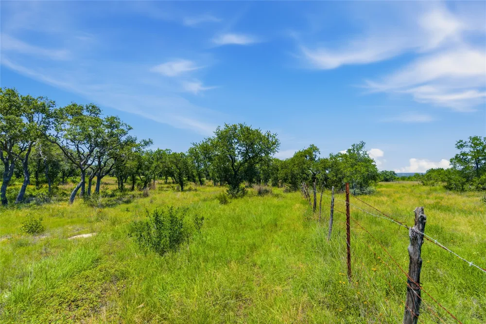 623 Whiskey Trail Blanco, TX 78606