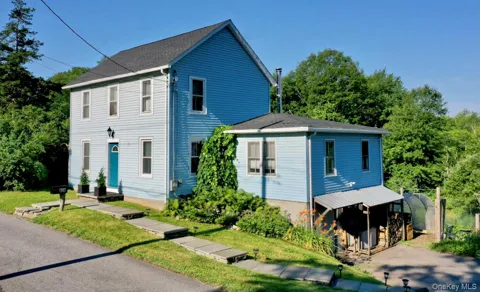 434 Joys Lane