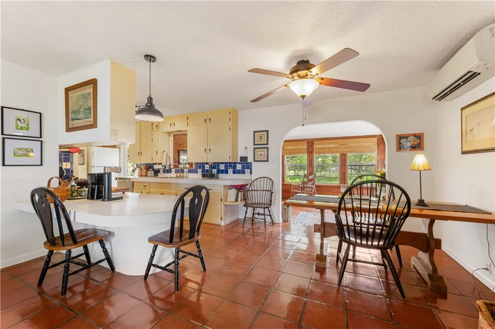 418 Woodhaven Ingleside, TX 78362