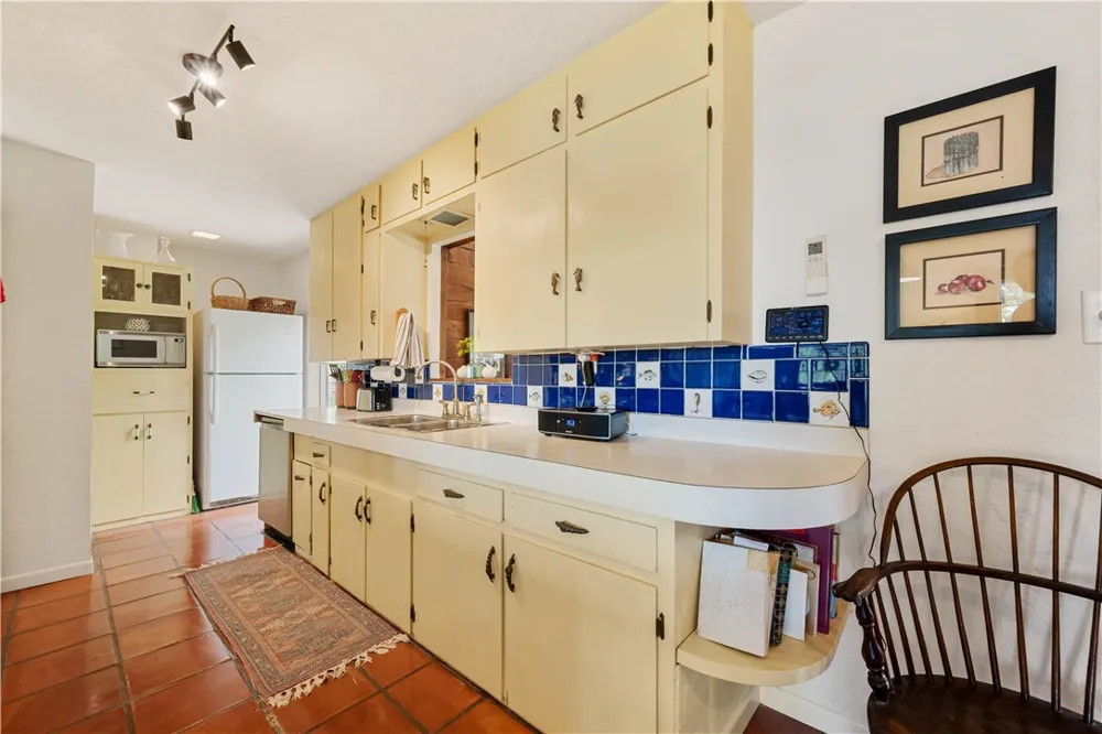 418 Woodhaven Ingleside, TX 78362