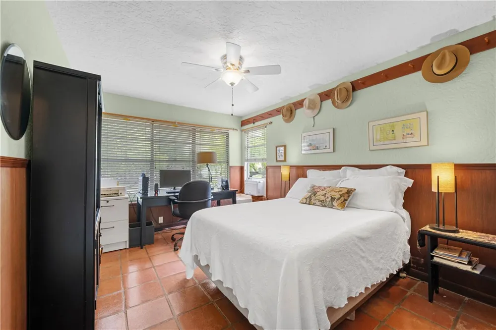 418 Woodhaven Ingleside, TX 78362