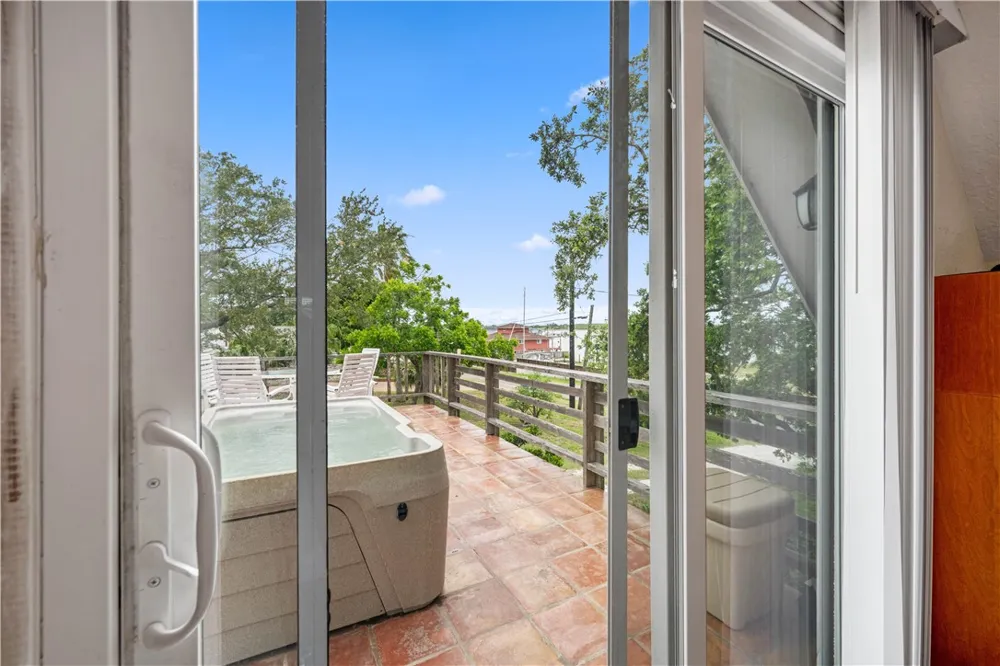 418 Woodhaven Ingleside, TX 78362