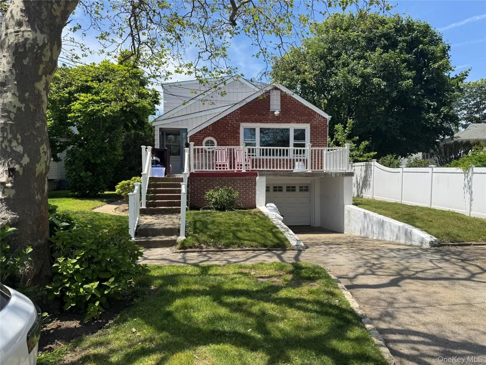 123 Genesee Boulevard Atlantic Beach, NY 11509
