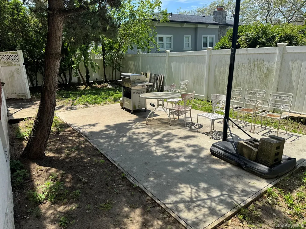 123 Genesee Boulevard Atlantic Beach, NY 11509