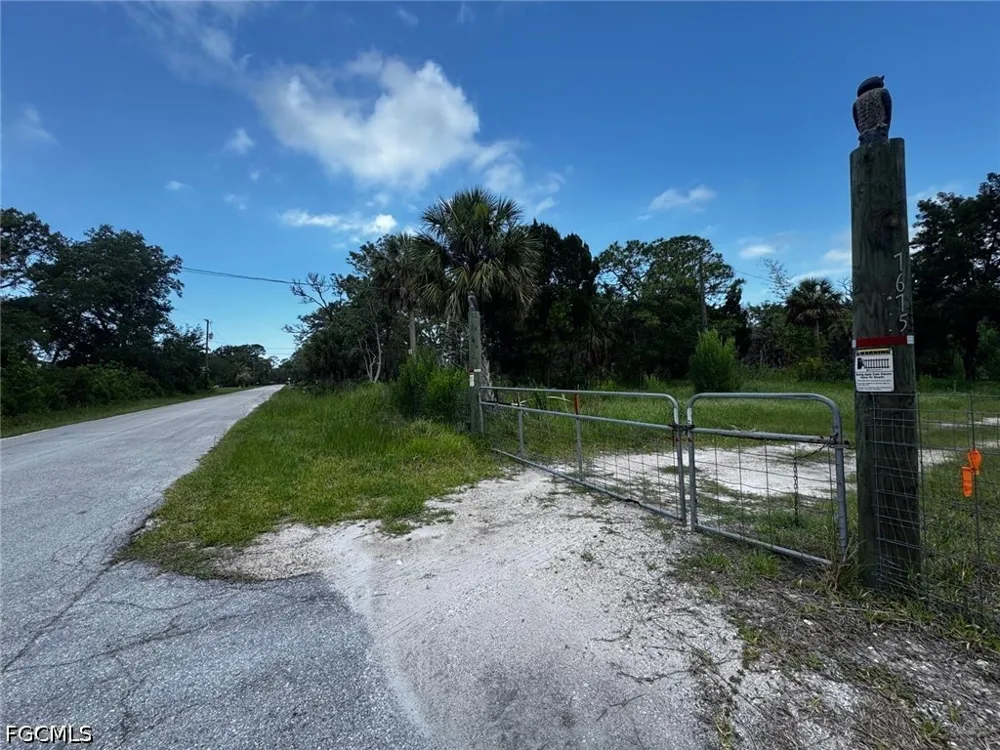 Avenue Hudson, FL 34667