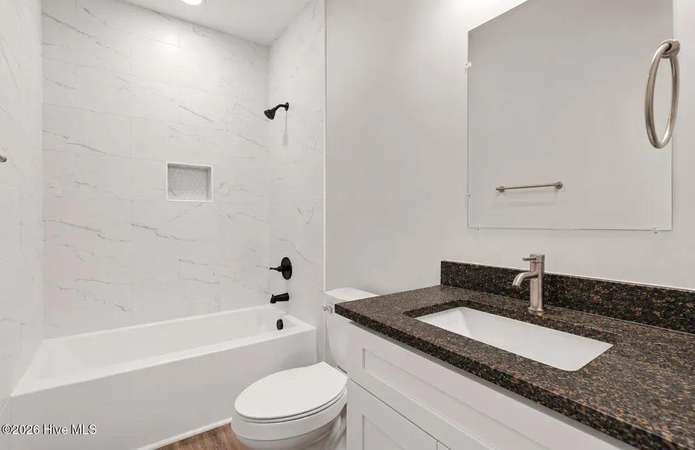 109 W Westbrook Street Wallace, NC 28466