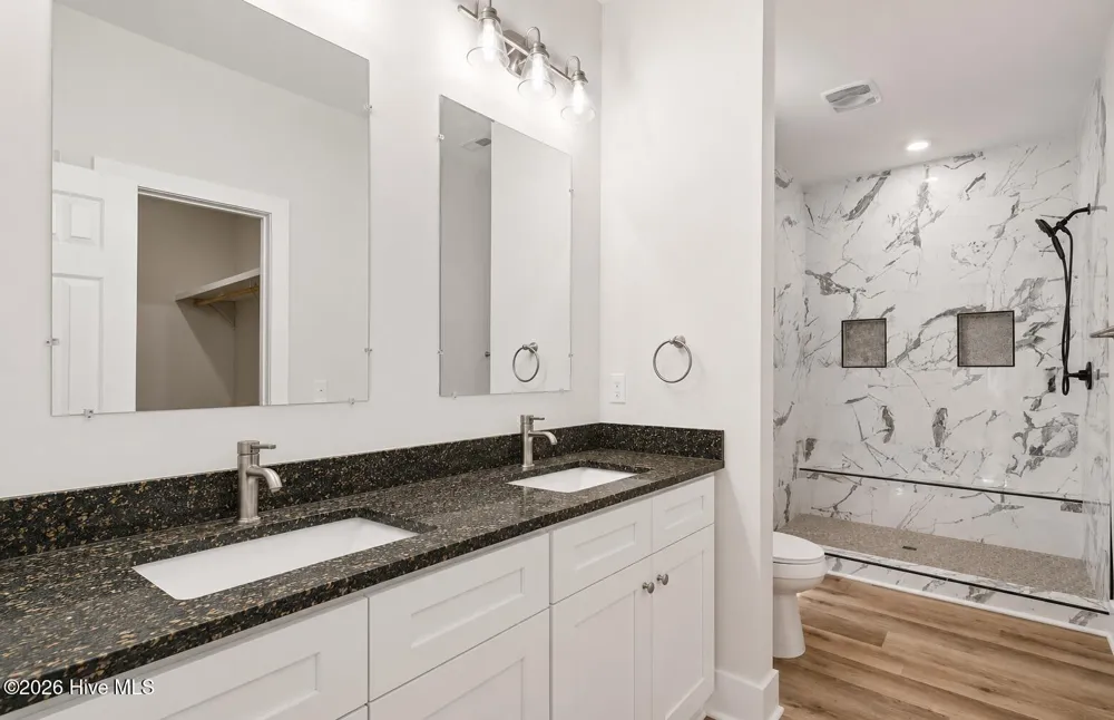 109 W Westbrook Street Wallace, NC 28466