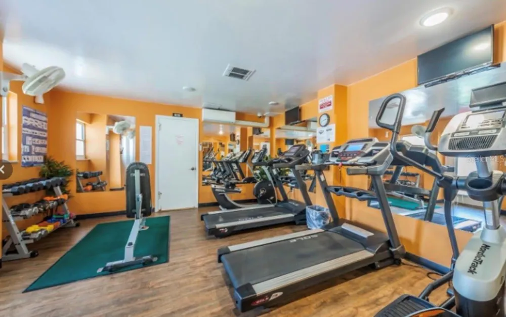 6025 SHORE BOULEVARD S #106 Gulfport, FL 33707