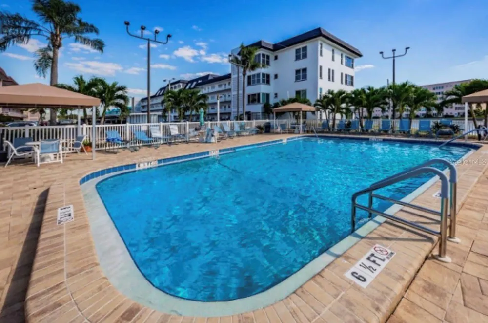 6025 SHORE BOULEVARD S #106 Gulfport, FL 33707