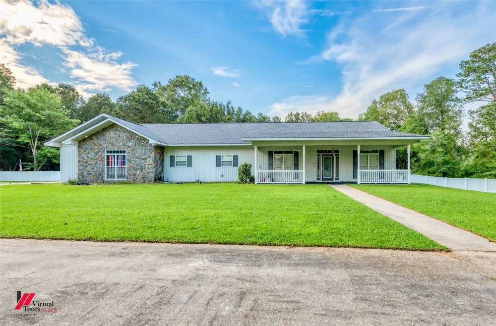 1580 Machen Drive Springhill, LA 71075