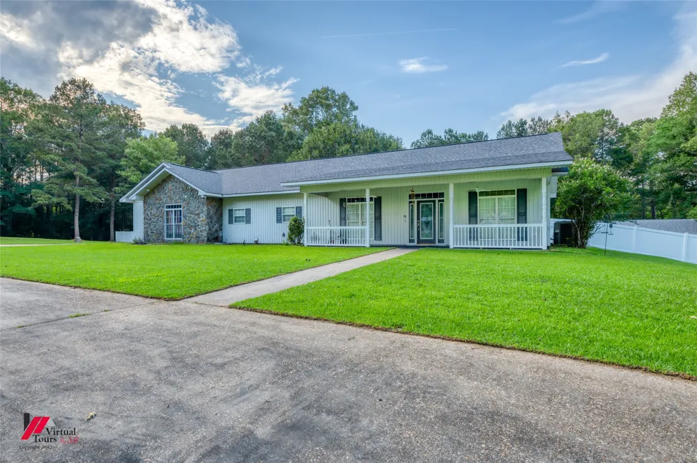 1580 Machen Drive Springhill, LA 71075