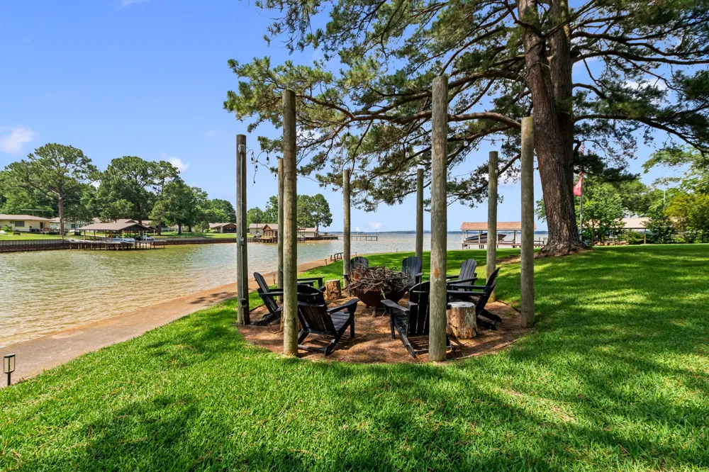 132 Goodknight Ranch Road Trinidad, TX 75163