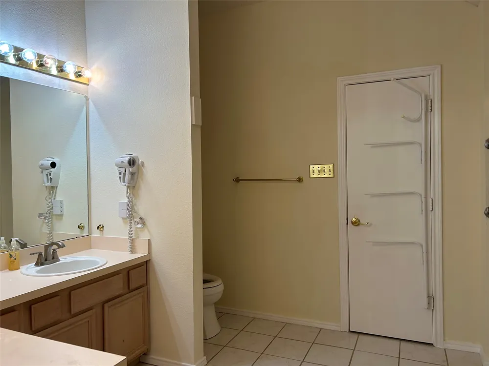 2106 Millwood Drive Corinth, TX 76210