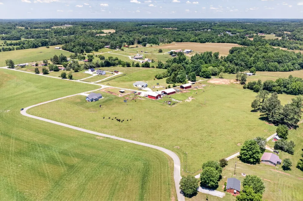 5335 Hickey Ridge Rd Baxter, TN 38544