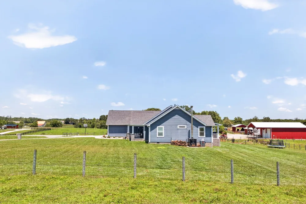 5335 Hickey Ridge Rd Baxter, TN 38544