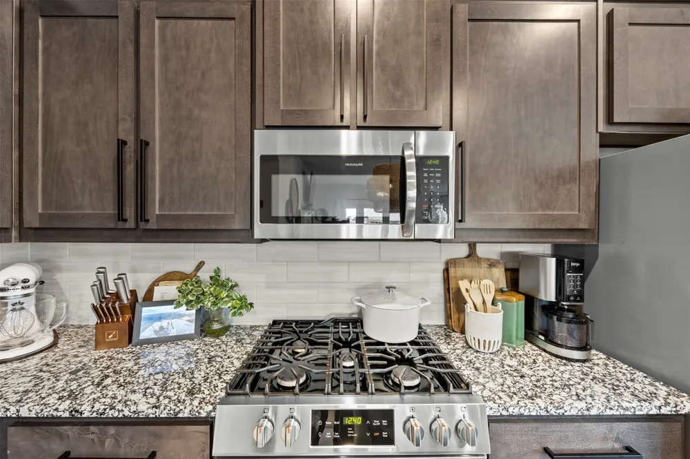 1084 Imperial Eagle Road Alvarado, TX 76009