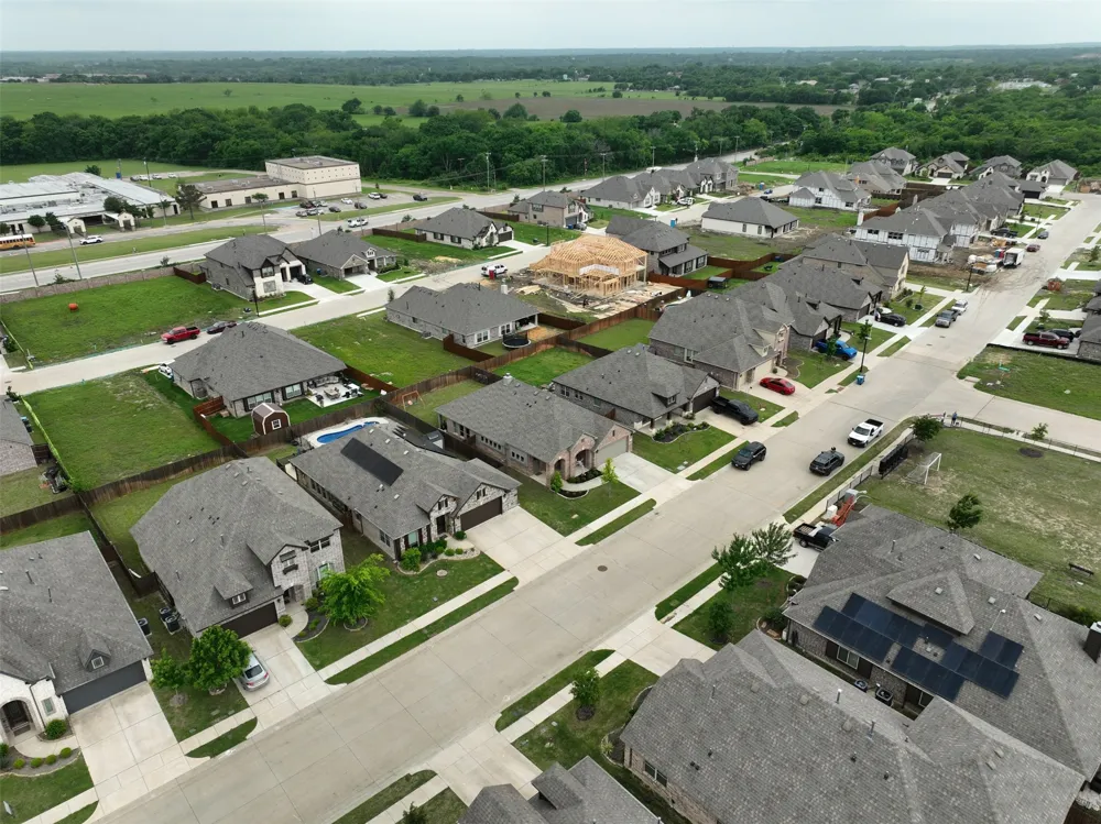 1084 Imperial Eagle Road Alvarado, TX 76009