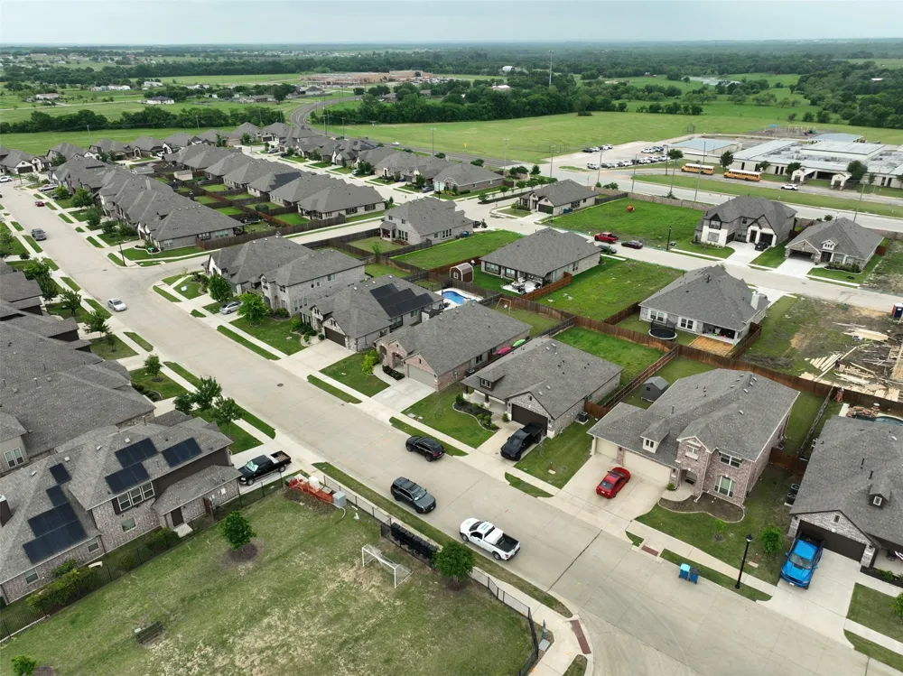 1084 Imperial Eagle Road Alvarado, TX 76009