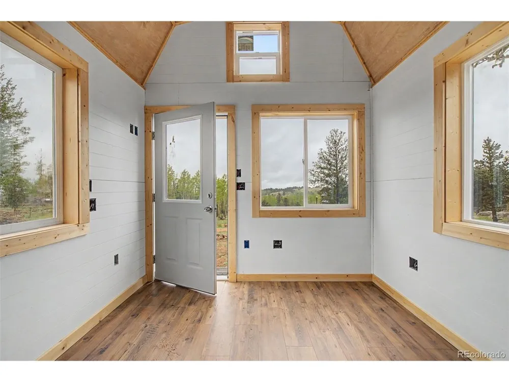 621 School House Hl Victor, CO 80860