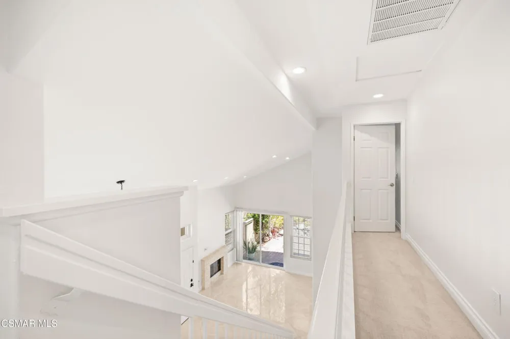 4839 La Vella Drive Oak Park, CA 91377