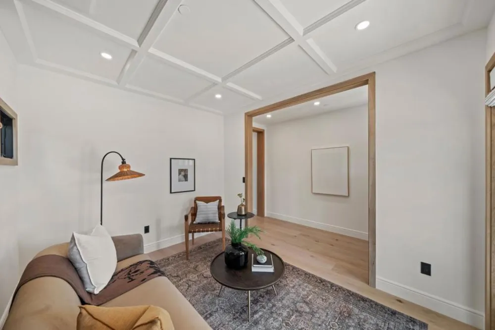 1548 Cypress Avenue Burlingame, CA 94010