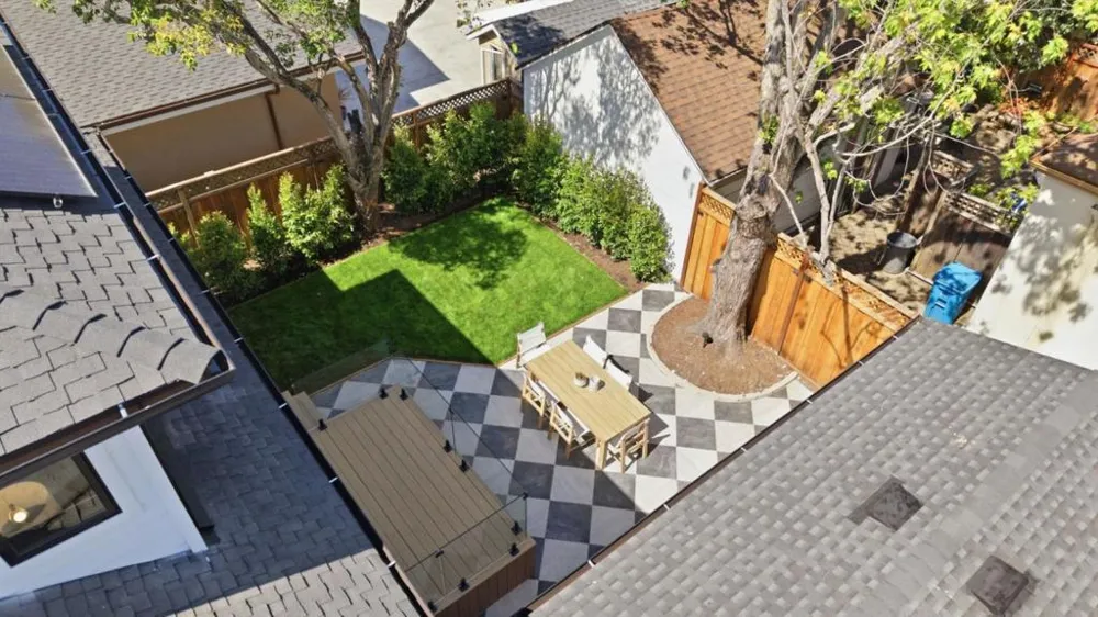1548 Cypress Avenue Burlingame, CA 94010
