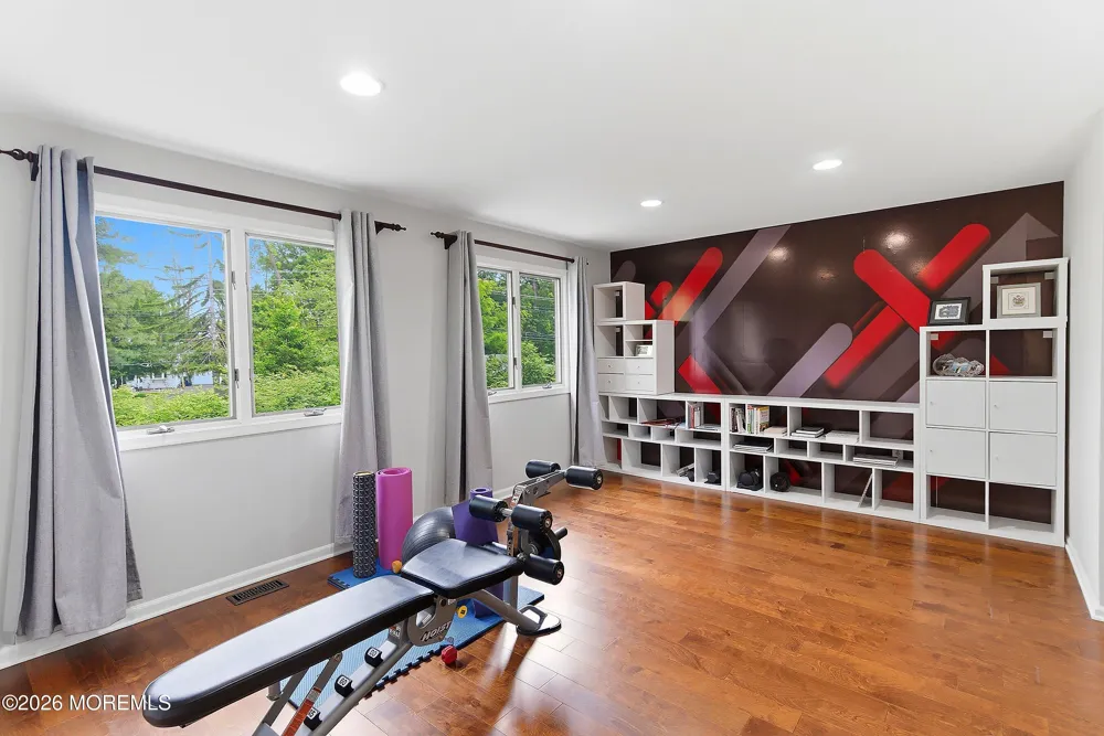 49 Woodmont Drive Lawrenceville, NJ 08648