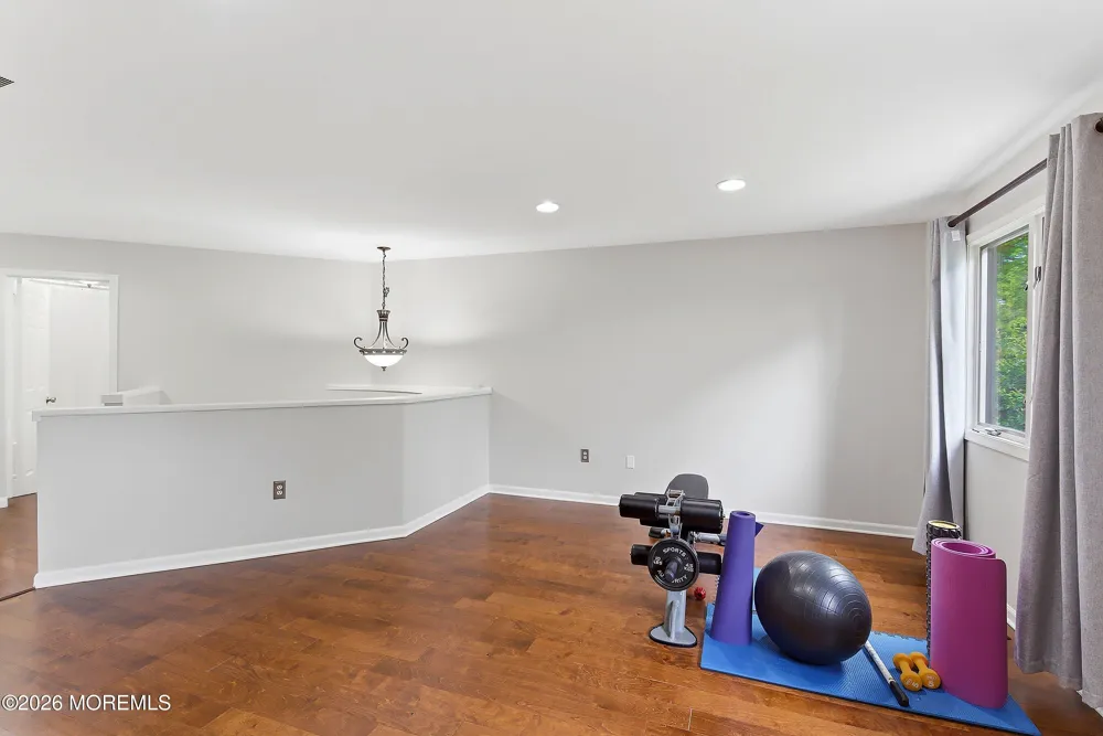 49 Woodmont Drive Lawrenceville, NJ 08648