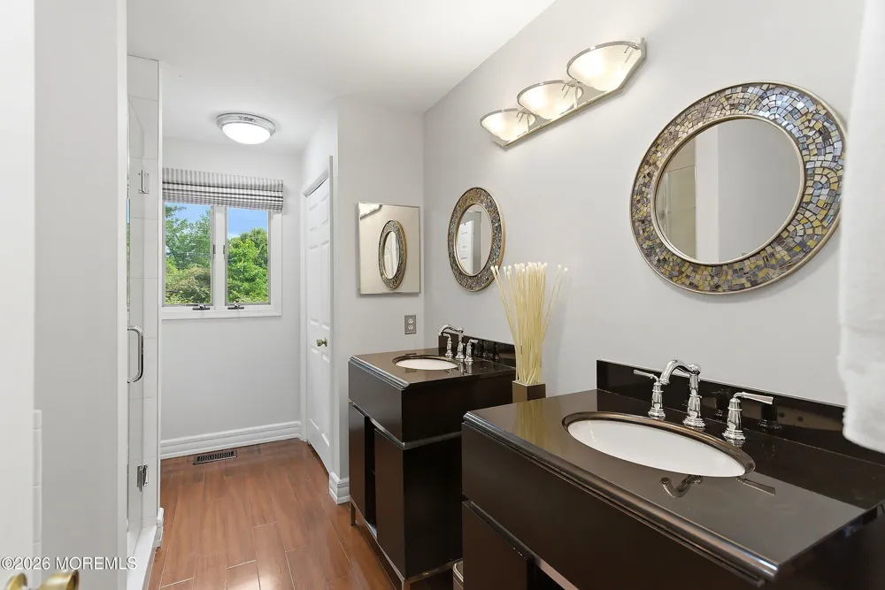49 Woodmont Drive Lawrenceville, NJ 08648