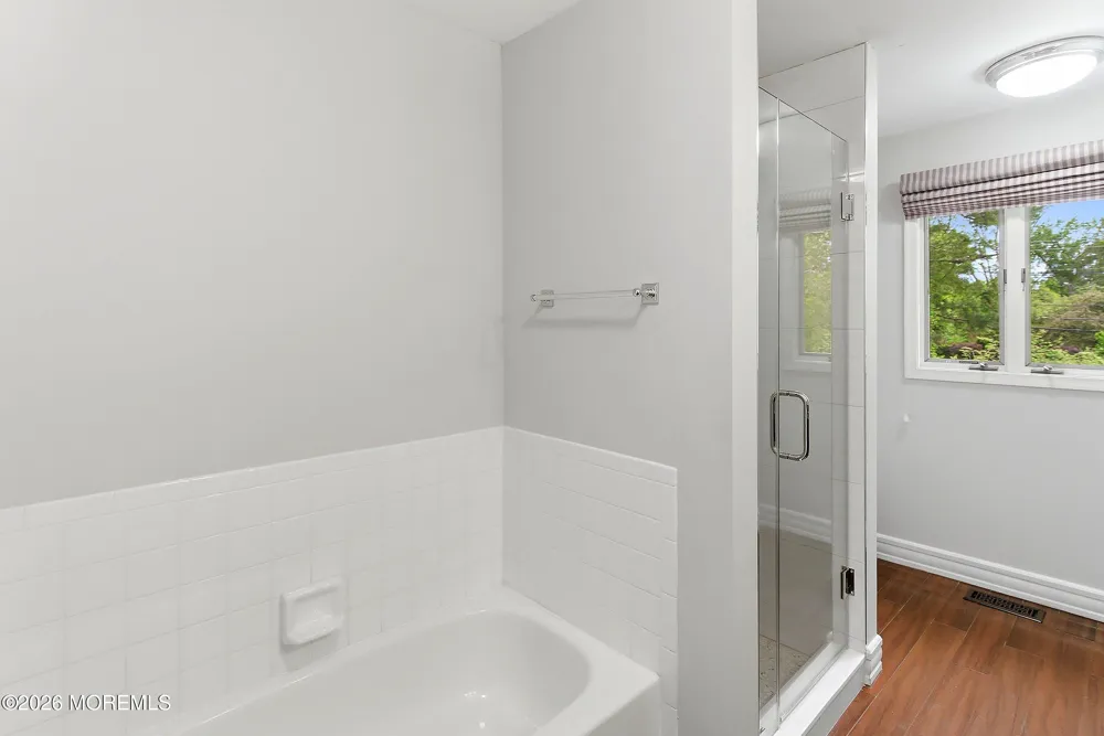 49 Woodmont Drive Lawrenceville, NJ 08648