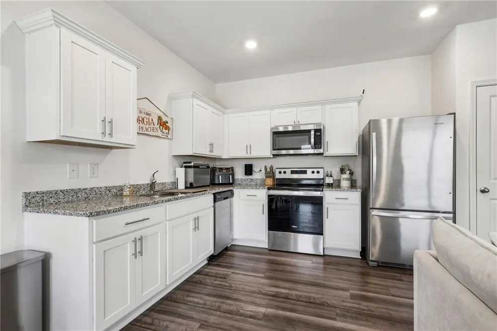 202 Fenchurch Way #2269 Cartersville, GA 30120
