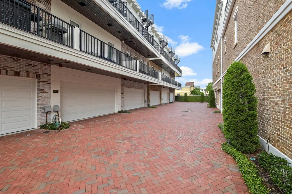 413 W MORSE BOULEVARD Winter Park, FL 32789