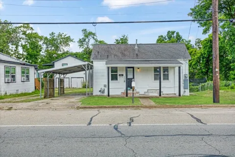 715 W Sam Rayburn Drive