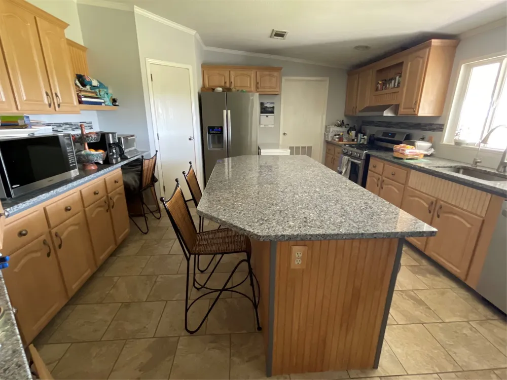 1044 HCR 3241 Hubbard, TX 76648
