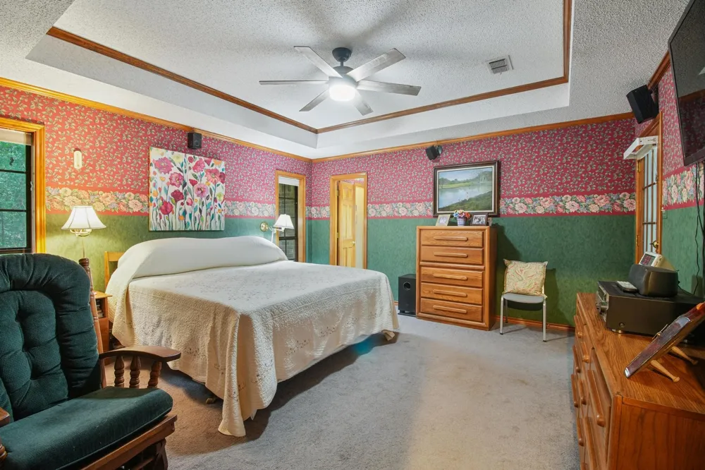 1749 E US Highway 84 Palestine, TX 75801