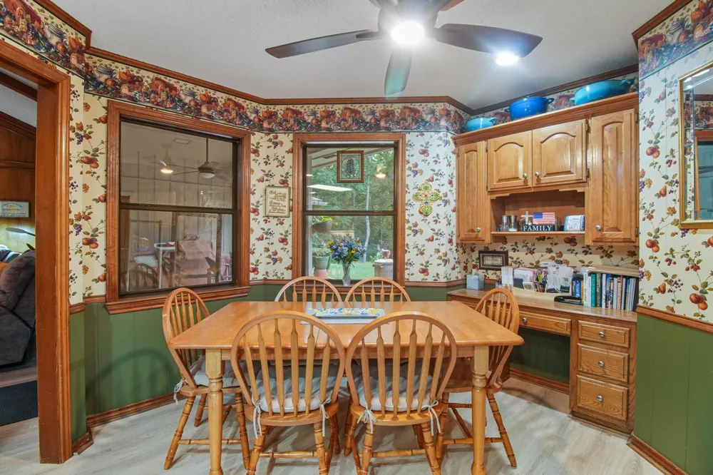 1749 E US Highway 84 Palestine, TX 75801