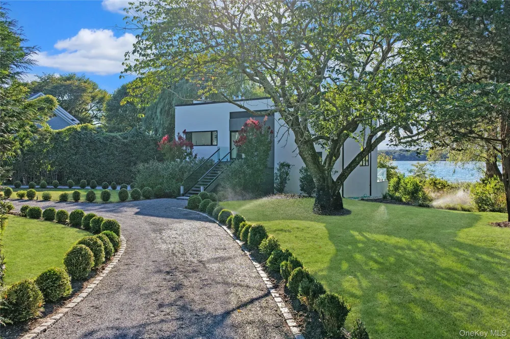 172 Mill Pond Lane Water Mill, NY 11976