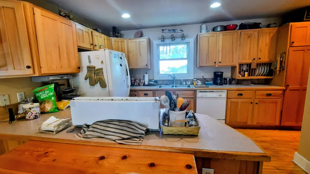 8052 Schroeder Street Onekama, MI 49675