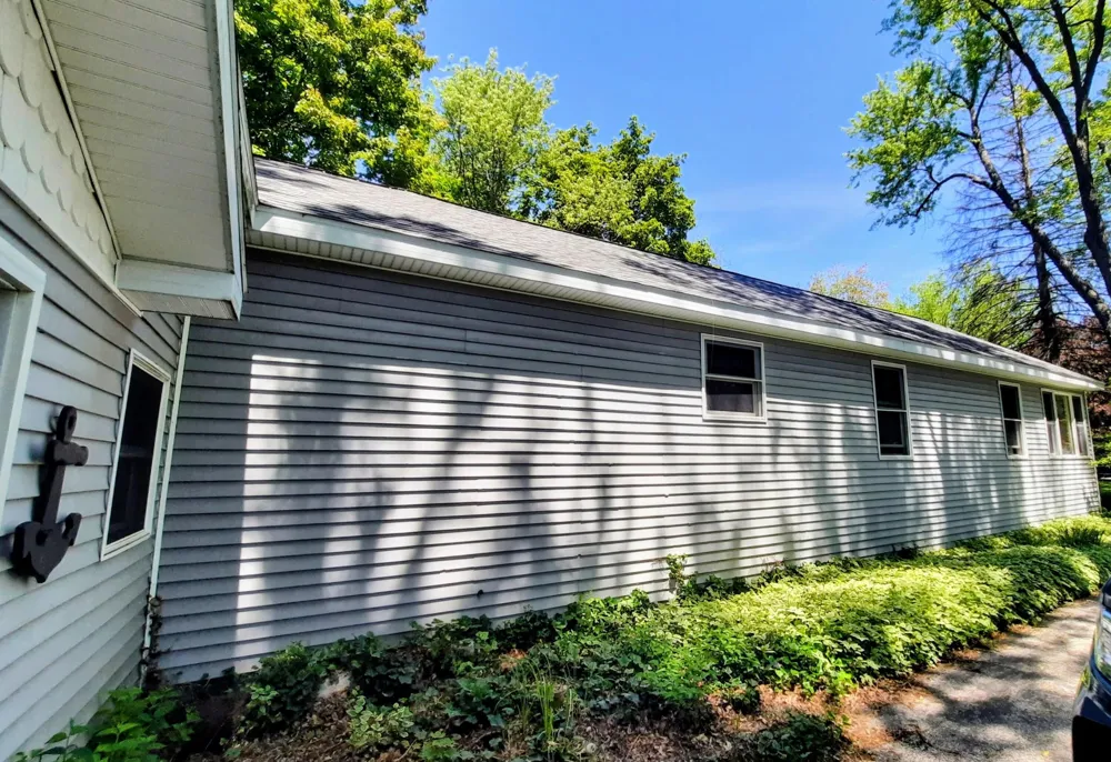 8052 Schroeder Street Onekama, MI 49675