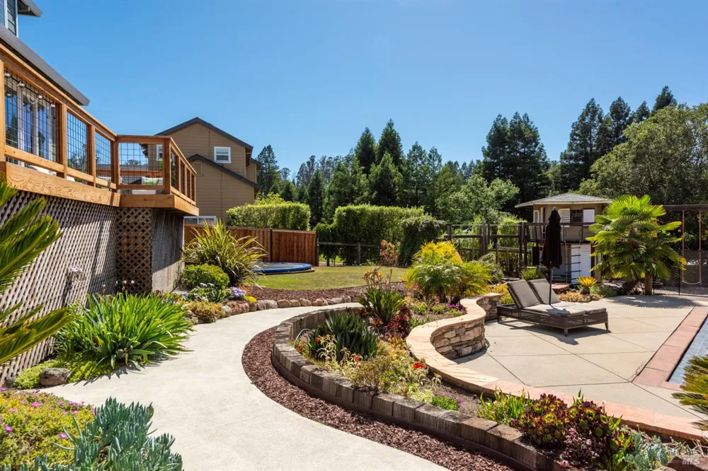 8788 Logan Place Cotati, CA 94931