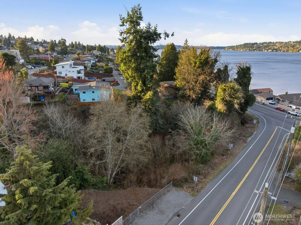 11027 84th Avenue S Seattle, WA 98178