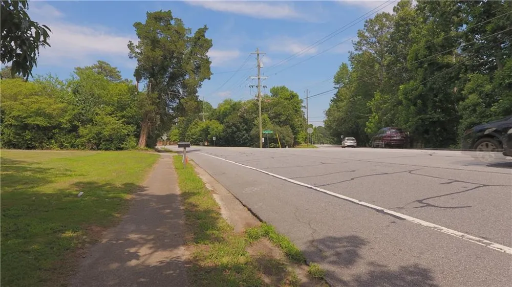 2875 Lower Roswell Road Marietta, GA 30068